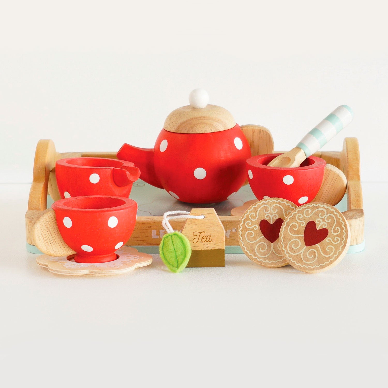 Dinette en bois pour bébé enfant jouets tasses assiettes théière - Petit  Toucan