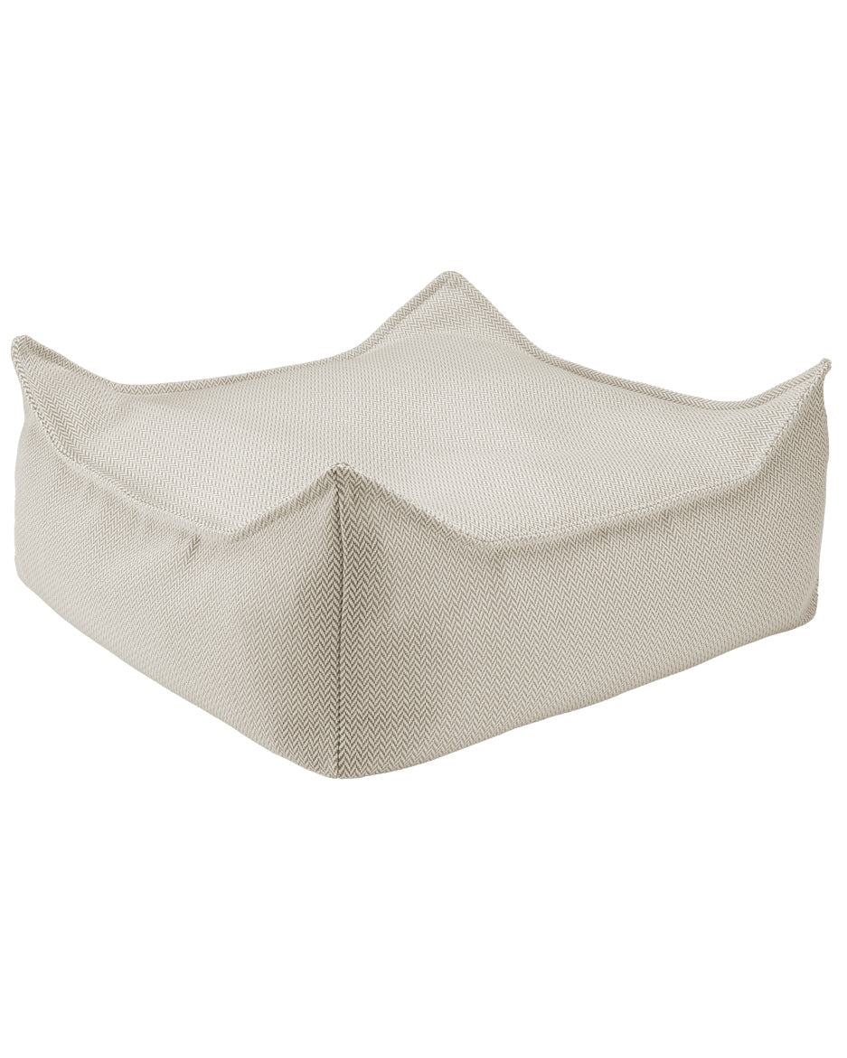 Pouf enfant beige Wigiwama, fabriqué en Lettonie