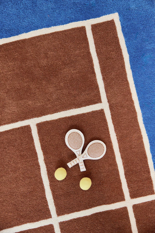 Détail tapis terrain de tennis pour chambre enfant. 